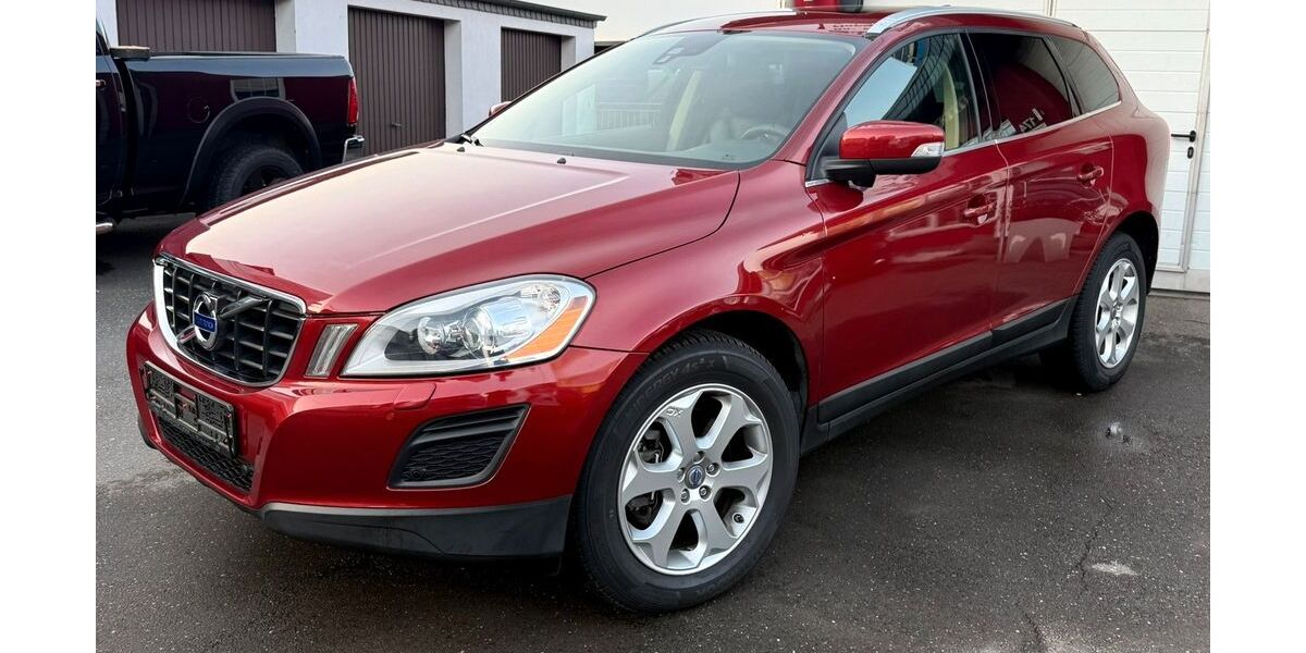 Volvo XC60 132.869 km 11.950 &euro; Solingen 42659