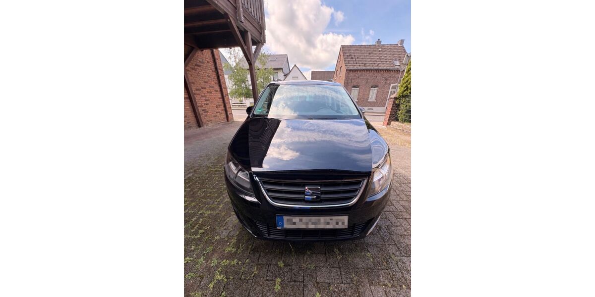 Seat Alhambra 27.000 km 24.200 &euro; Monheim 40789