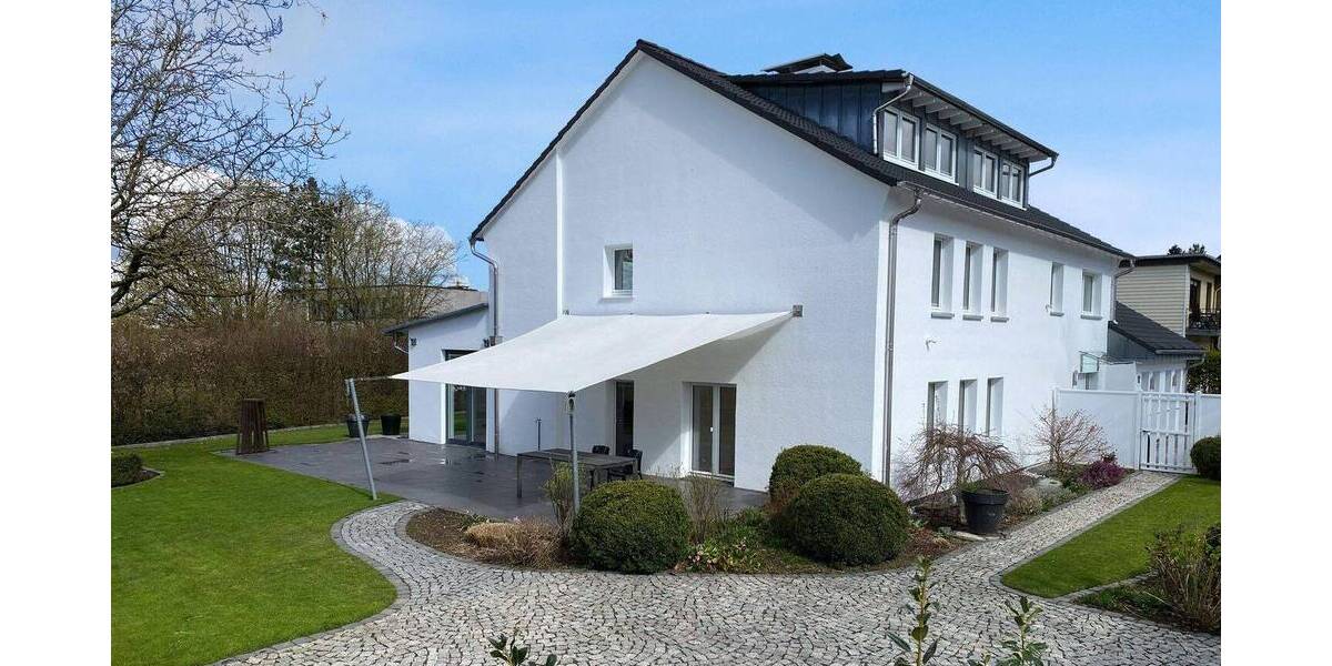 Einfamilienhaus Halver - 1 Zimmer, 385 m&sup2;, 930.000&euro; | Angebot:26008369