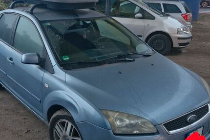 Ford Focus 323.027 km 1.000 € Heerdt 40549