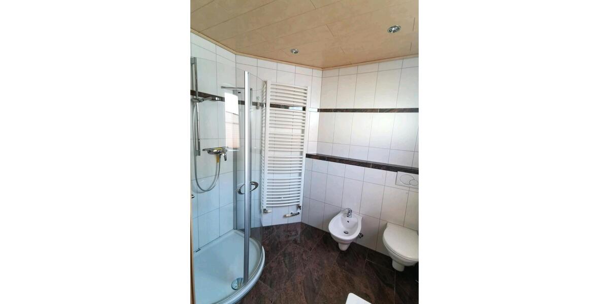 Doppelhaushälfte Lindlar - 4 Zimmer, 112 m&sup2;, 440.000&euro; | Angebot:24347638