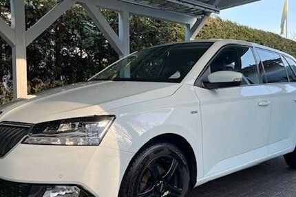 Skoda Fabia 92.235 km 9.250 &euro; Radevormwald 42477