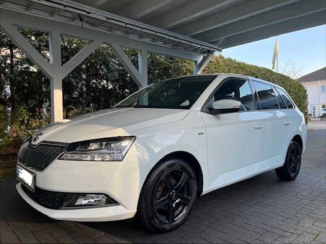 Skoda Fabia 92.235 km 9.250 &euro; Radevormwald 42477