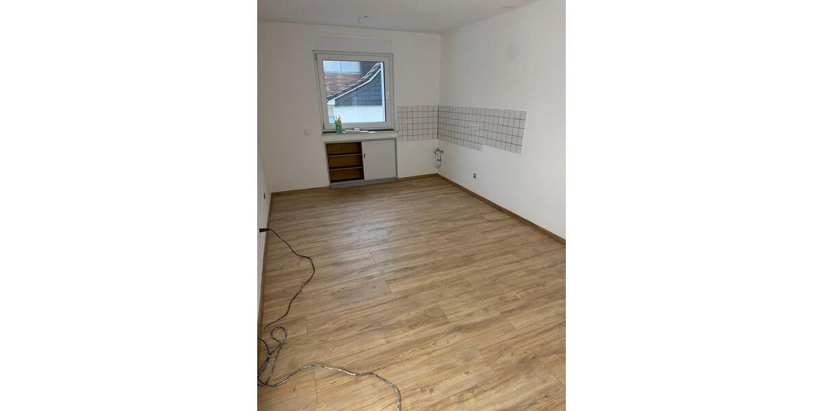 Etagenwohnung Leverkusen - 2 Zimmer, 50 m&sup2;, 700&euro; | Angebot:24870018