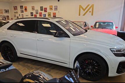 Audi Q8 23.000 km 82.200 &euro; Bergisch Gladbach 51465
