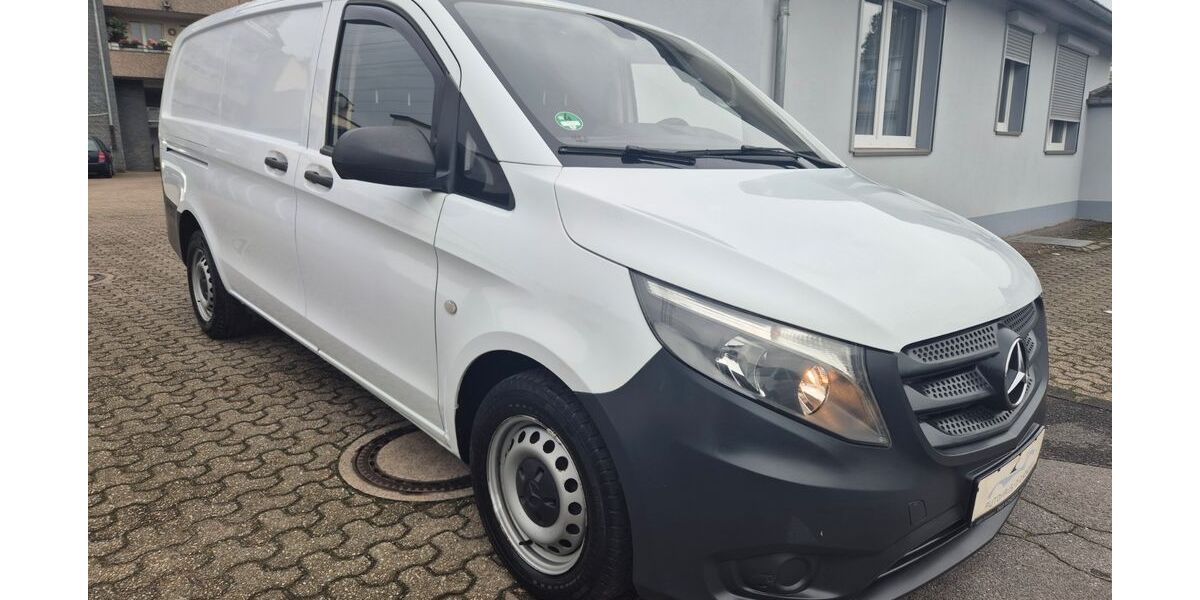 Mercedes-Benz Vito 190.000 km 8.390 &euro; Düsseldorf 40591