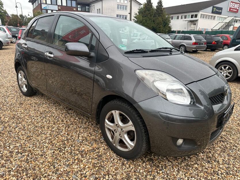 Yaris