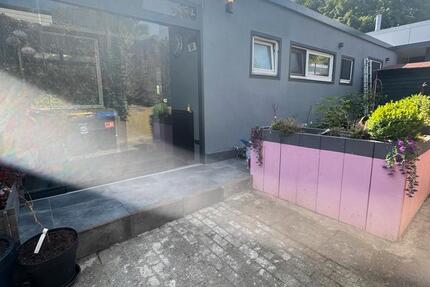 Haus Remscheid Lüttringhausen - 6 Zimmer, 220 m&sup2;, 399.000&euro; | Angebot:26013303