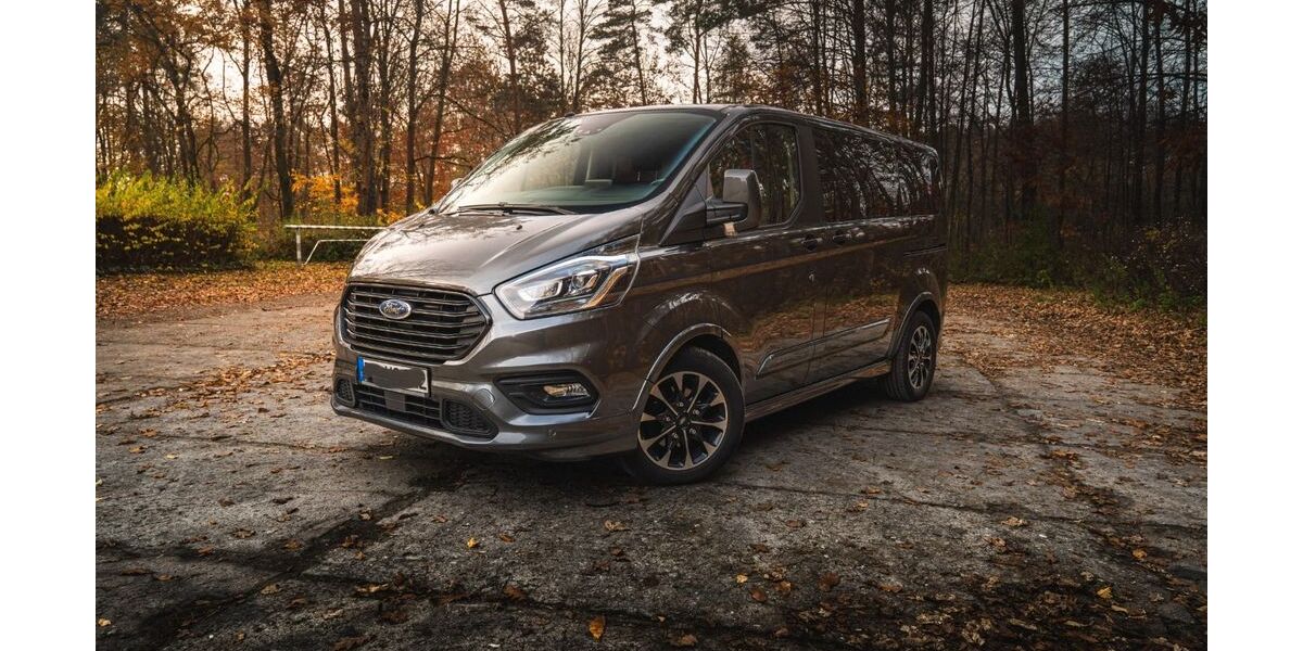 Ford Tourneo Custom 195.000 km 25.900 € Wuppertal 42287