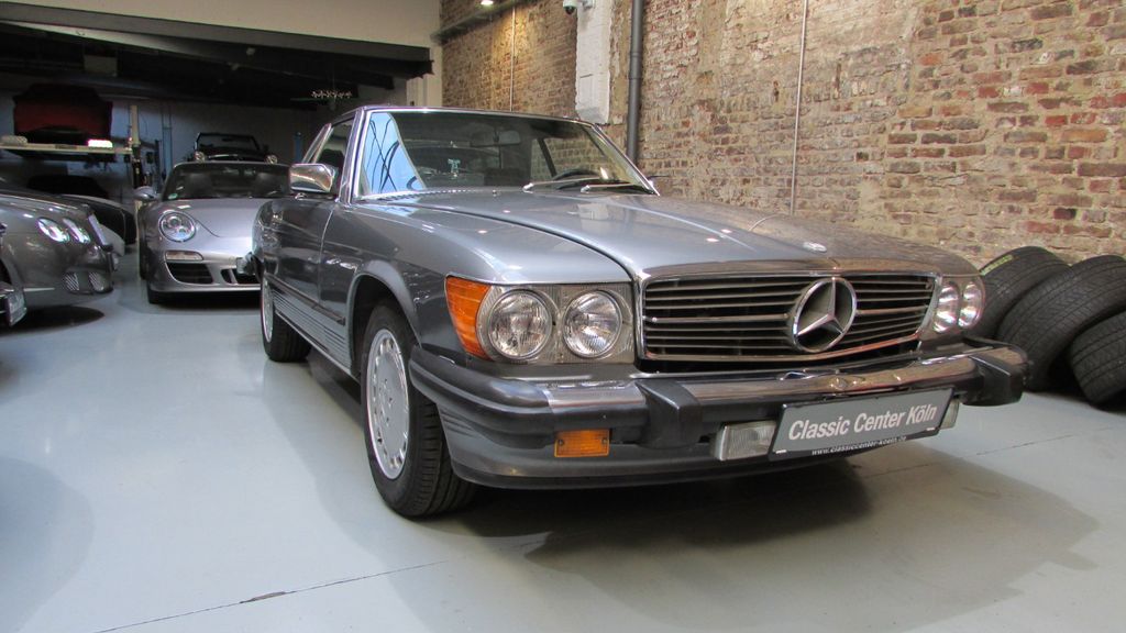Mercedes-Benz 560 129.000 km 42.560 &euro; Köln 50676