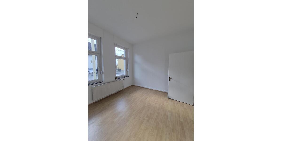 Erdgeschoßwohnung Solingen Mitte - 3 Zimmer, 64 m&sup2;, 520&euro; | Angebot:27621009