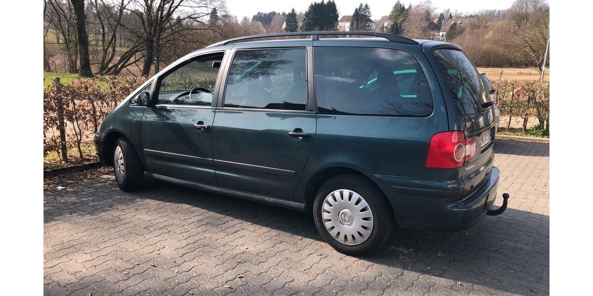 VW Sharan 170.000 km 3.900 &euro; Halver 58553