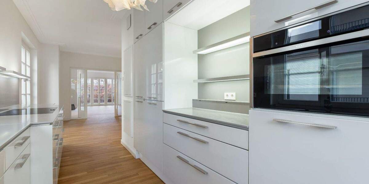 Reihenendhaus Düsseldorf Heerdt - 5 Zimmer, 220 m&sup2;, 1.790.000&euro; | Angebot:25686513