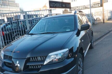 Mitsubishi Outlander 152.000 km 1.999 &euro; Köln 51143