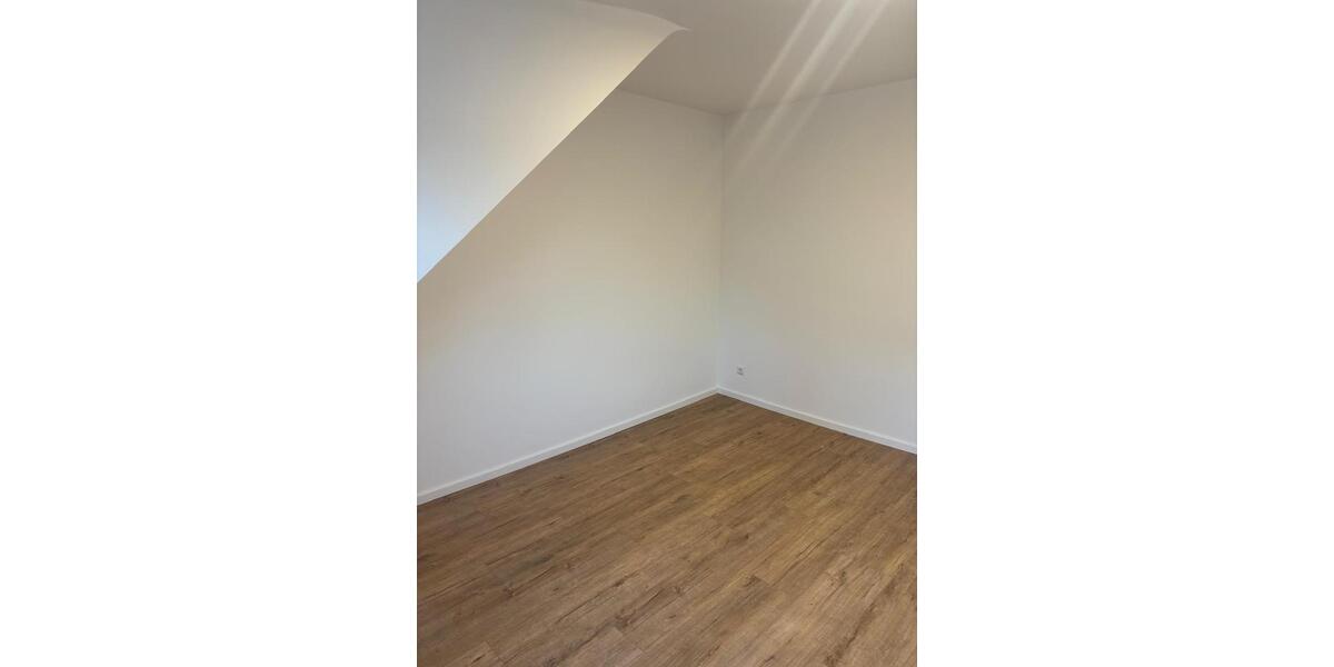 Gewerbeobjekt Düsseldorf Stadtbezirk 3 - 1.800&euro; | Angebot:24383904