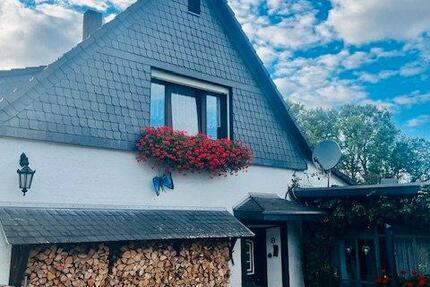 Wohnung Solingen Höhscheid - 2.5 Zimmer, 63 m&sup2;, 600&euro; | Angebot:27556812