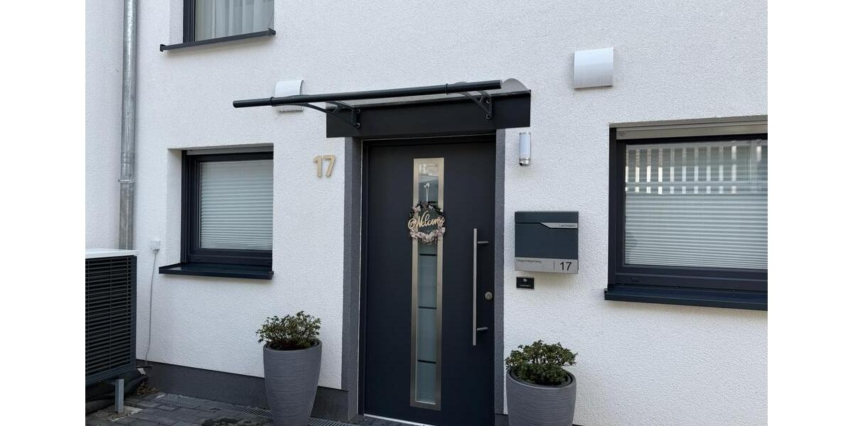 Reihenhaus Solingen Mitte - 5 Zimmer, 145 m&sup2;, 2.050&euro; | Angebot:26409448