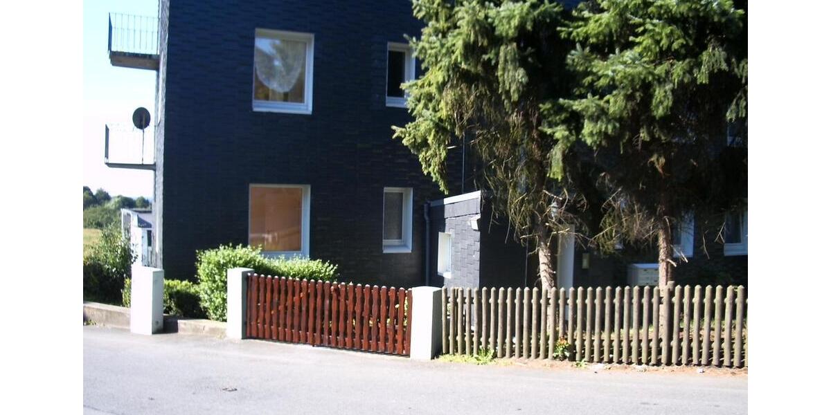 Erdgeschoßwohnung Remscheid Reinshagen - 1 Zimmer, 38 m&sup2;, 310&euro; | Angebot:27602834