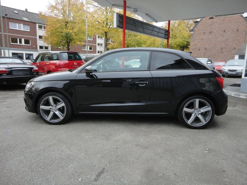 Audi A1 ambition 1,2 TFSI Klimaautom.SHZ PDC Alu17 105.000 km 7.390 € Neuss 41462