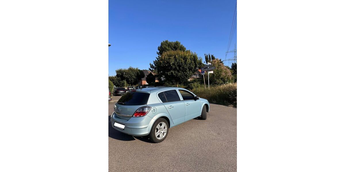 Opel Astra 118.898 km 2.900 &euro; Köln 50676