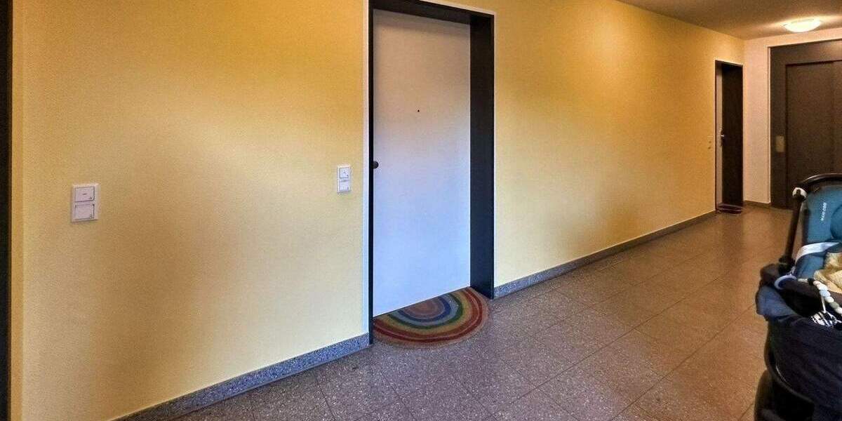 Etagenwohnung Köln Niehl - 4 Zimmer, 85 m&sup2;, 520.000&euro; | Angebot:24049698