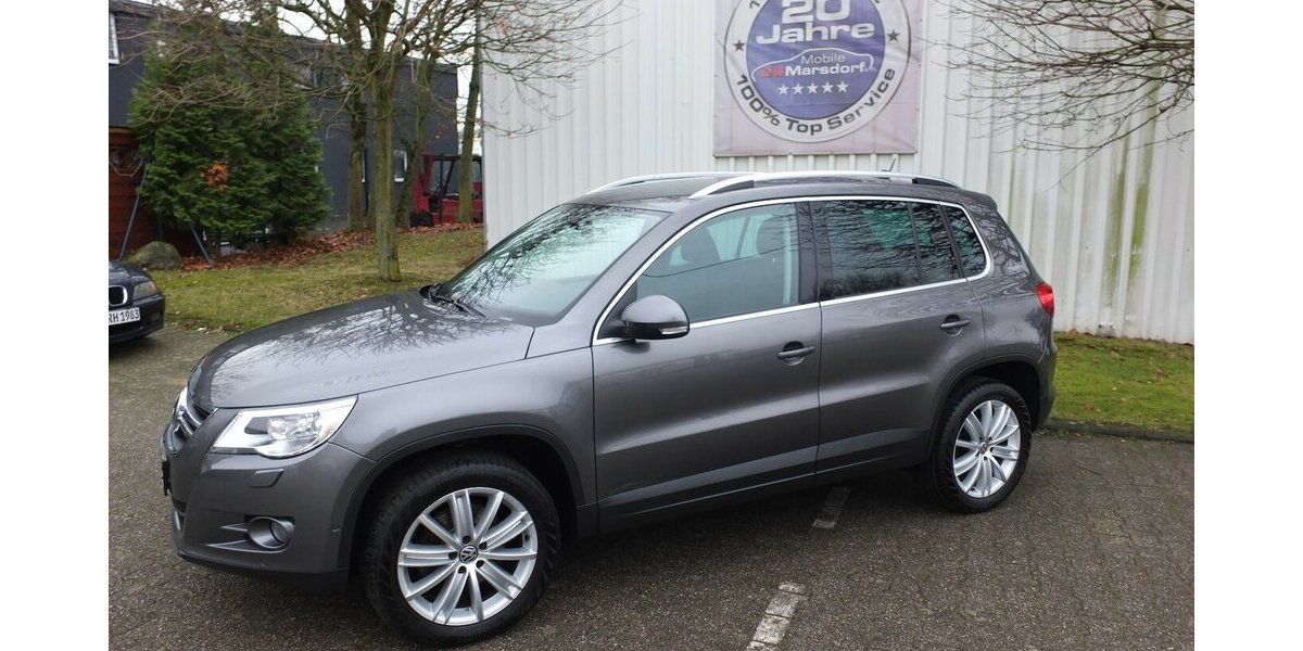 VW Tiguan TEAM orig.ATM ca 52 tkm XENON AHK PARKPILOT 112.432 km 10.908 € Köln 50858