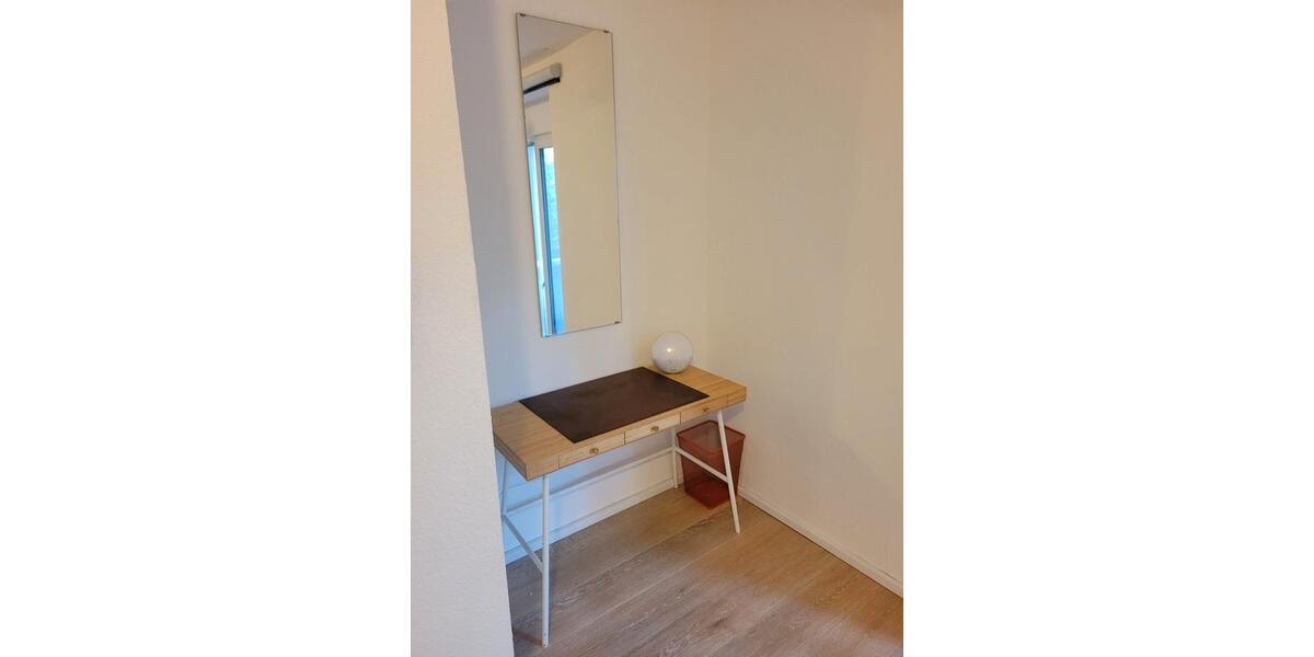 Etagenwohnung Köln Ehrenfeld - 1 Zimmer, 26 m&sup2;, 690&euro; | Angebot:26623798