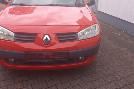 Renault Megane 127.200 km 1.350 &euro; Köln 51147