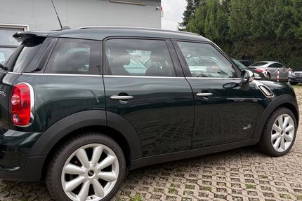 Mini Countryman S (Cooper) 124.000 km 8.450 &euro; Haan 42781