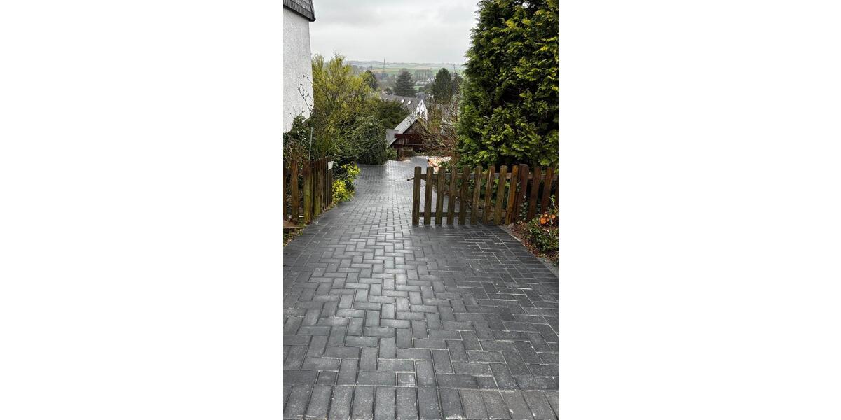 Doppelhaushälfte Mettmann - 5.5 Zimmer, 131 m&sup2;, 2.475&euro; | Angebot:25957720