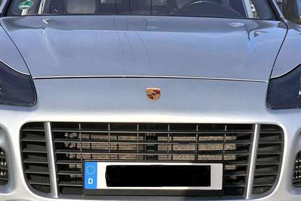 Porsche Cayenne 199.500 km 18.900 € Köln 50968