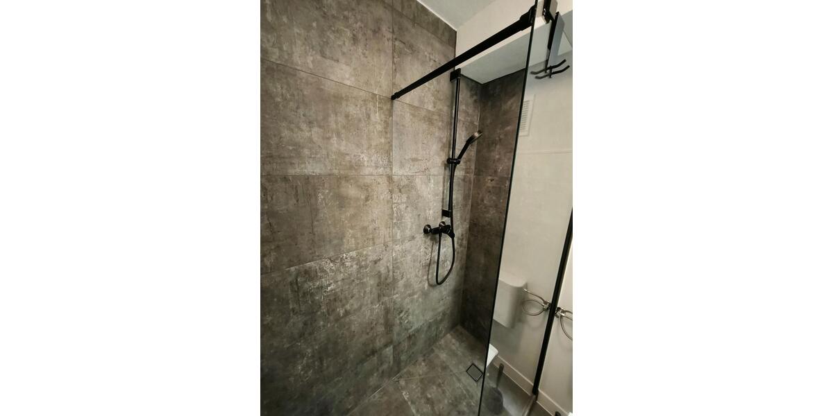 Etagenwohnung Neuss Reuschenberg - 1 Zimmer, 44 m&sup2;, 725&euro; | Angebot:25638803