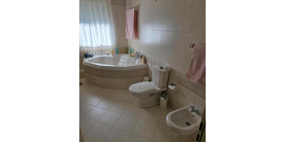 Einfamilienhaus Velbert - 7 Zimmer, 155 m&sup2;, 659.000&euro; | Angebot:27296261