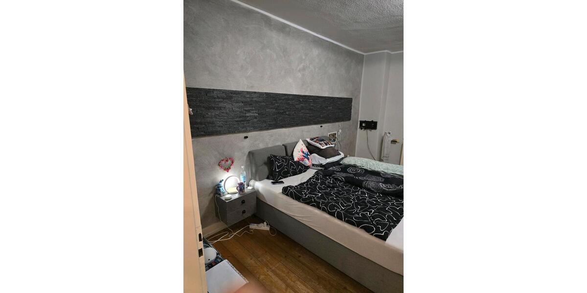Etagenwohnung Solingen Central - 3 Zimmer, 85 m&sup2;, 780&euro; | Angebot:24806624