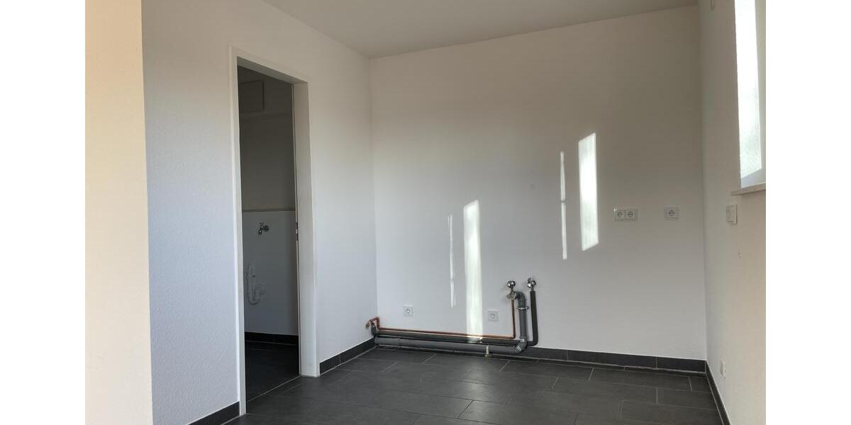 Etagenwohnung Leverkusen Schlebusch - 3 Zimmer, 94 m&sup2;, 1.400&euro; | Angebot:25854840