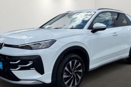 VW T-Roc 5.822 km 28.490 &euro; Mettmann 40822
