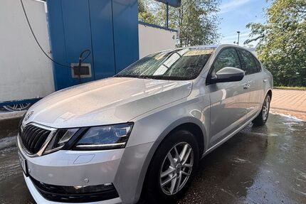 Skoda Octavia 95.000 km 11.990 &euro; Wuppertal 42277