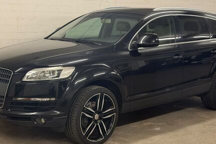 Audi Q7 356.120 km 4.700 &euro; Düsseldorf 40468