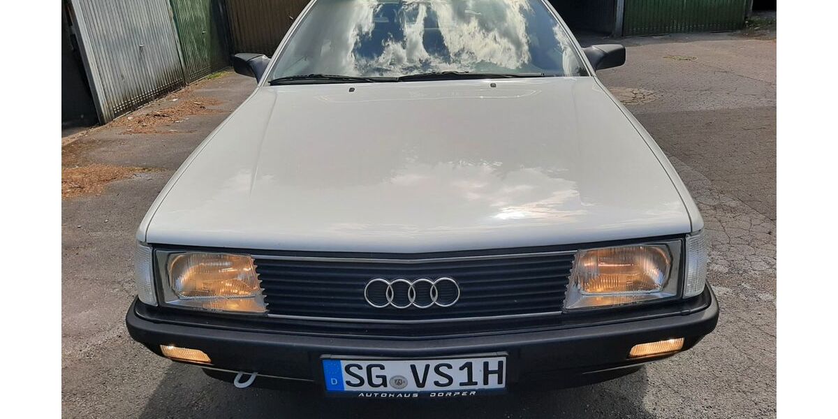 Audi 100 161.200 km 5.950 &euro; solingen 42651