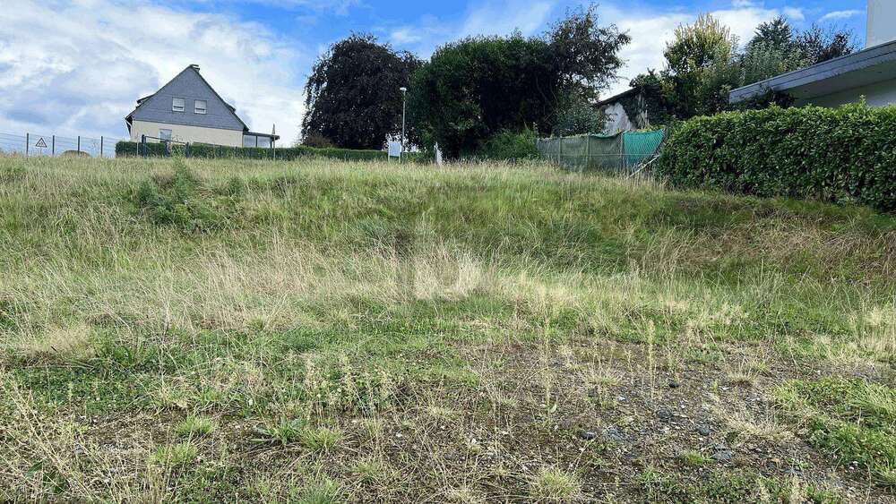 Grundstück Remscheid Gemarkung Bergisch Born - 260.000&euro; | Angebot:26556022