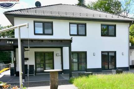 Haus zum Kaufen in Gummersbach 878.500 € 227 m²