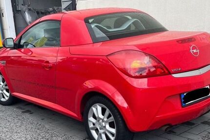 Opel Tigra 113.000 km 2.650 &euro; Bergisch gladbach 51465