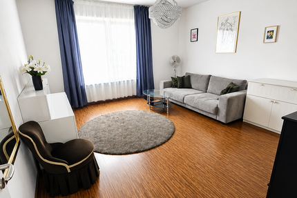 Wohnung Düsseldorf Pempelfort - 3 Zimmer, 75 m&sup2;, 953&euro; | Angebot:27043024