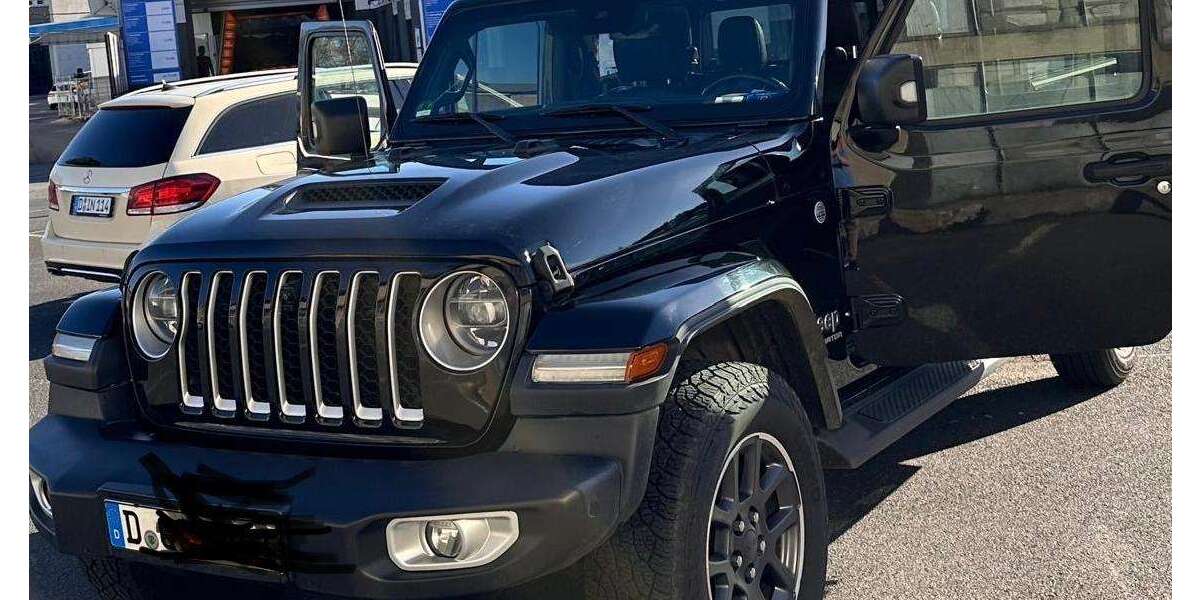 Jeep Gladiator 53.102 km 42.500 &euro; Düsseldorf, Stadt 40231