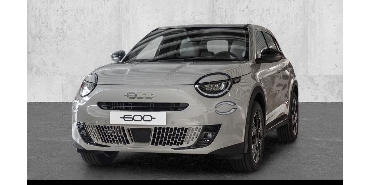 Fiat 600 14.990 km 24.480 &euro; Köln 51149