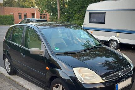 Ford Fiesta 230.000 km 890 &euro; Neuss 41466
