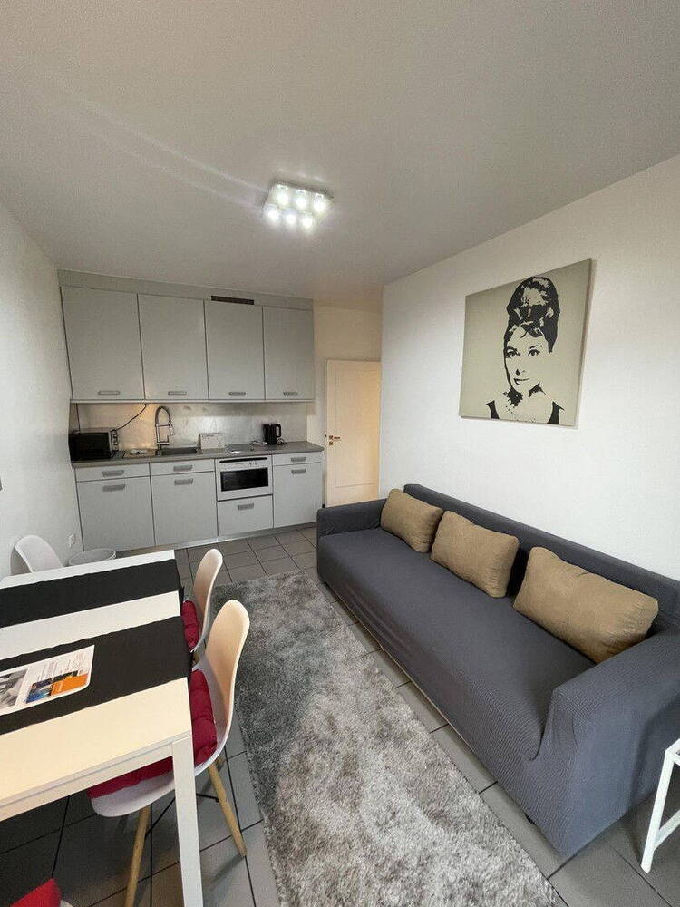 Schicke 2-Zimmer Wohnung (2 Balkone) - Düsseldorf Altstadt nähe Carlsplatz