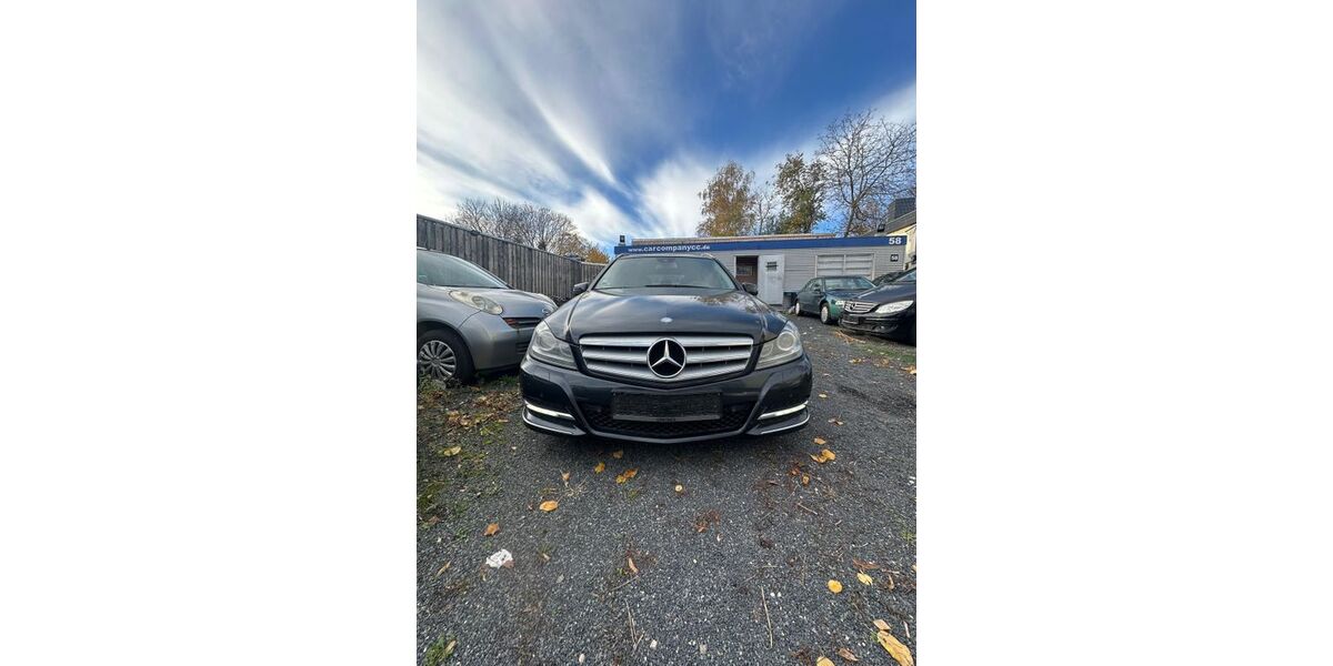 Mercedes-Benz C 250 235.000 km 8.299 &euro; Köln 50997