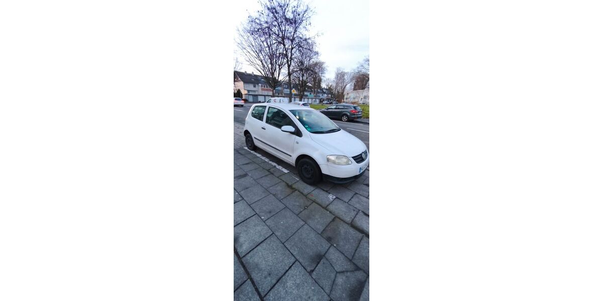 VW Fox 276.000 km 700 &euro; Leverkusen 51379