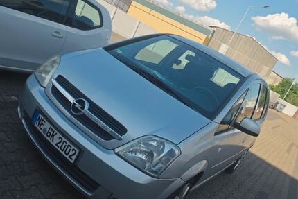 Opel Meriva 65.000 km 2.300 &euro; Neuss 41460